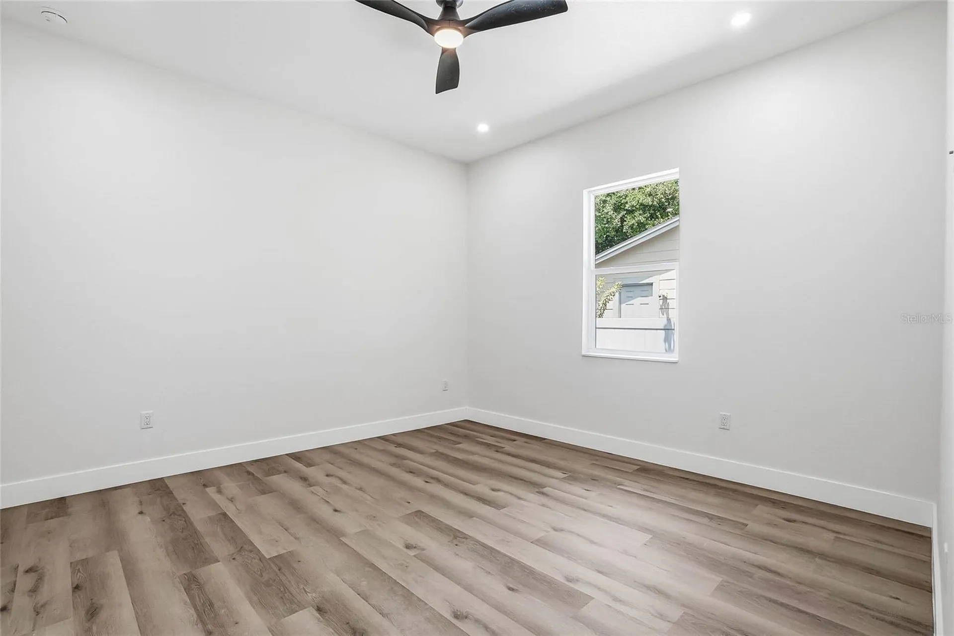 1117 15th Avenue NW Largo FL 33770