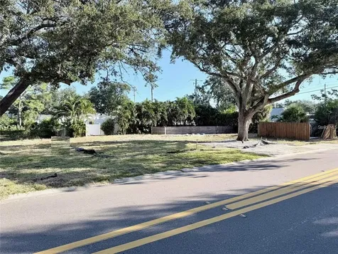 3626 S Omar Avenue Tampa FL 33629