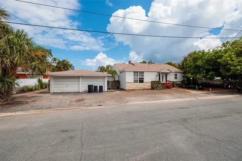 216 Punta Vista Drive St Pete Beach FL 33706