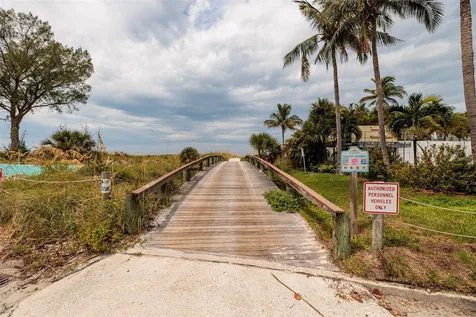 216 Punta Vista Drive St Pete Beach FL 33706