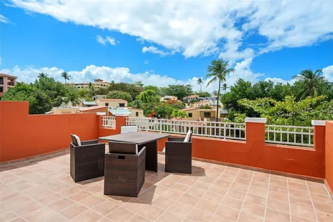 300 Harbour Drive Humacao PR 00791