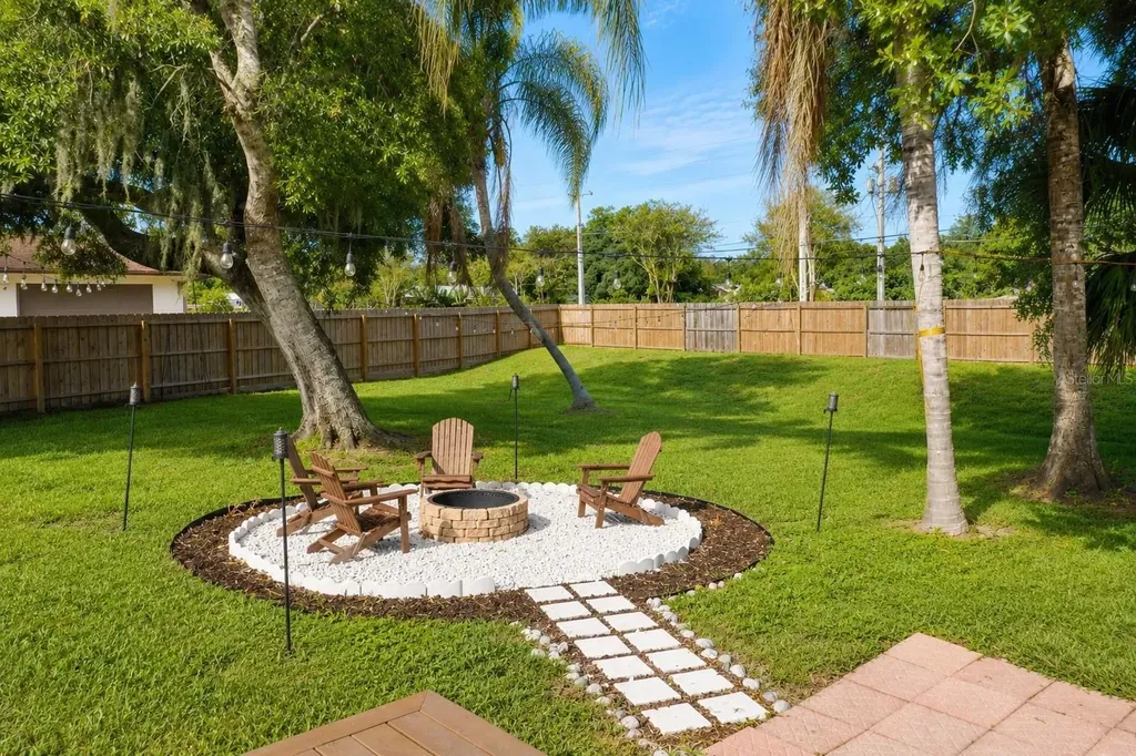 4820 Sunday Court Sarasota FL 34235