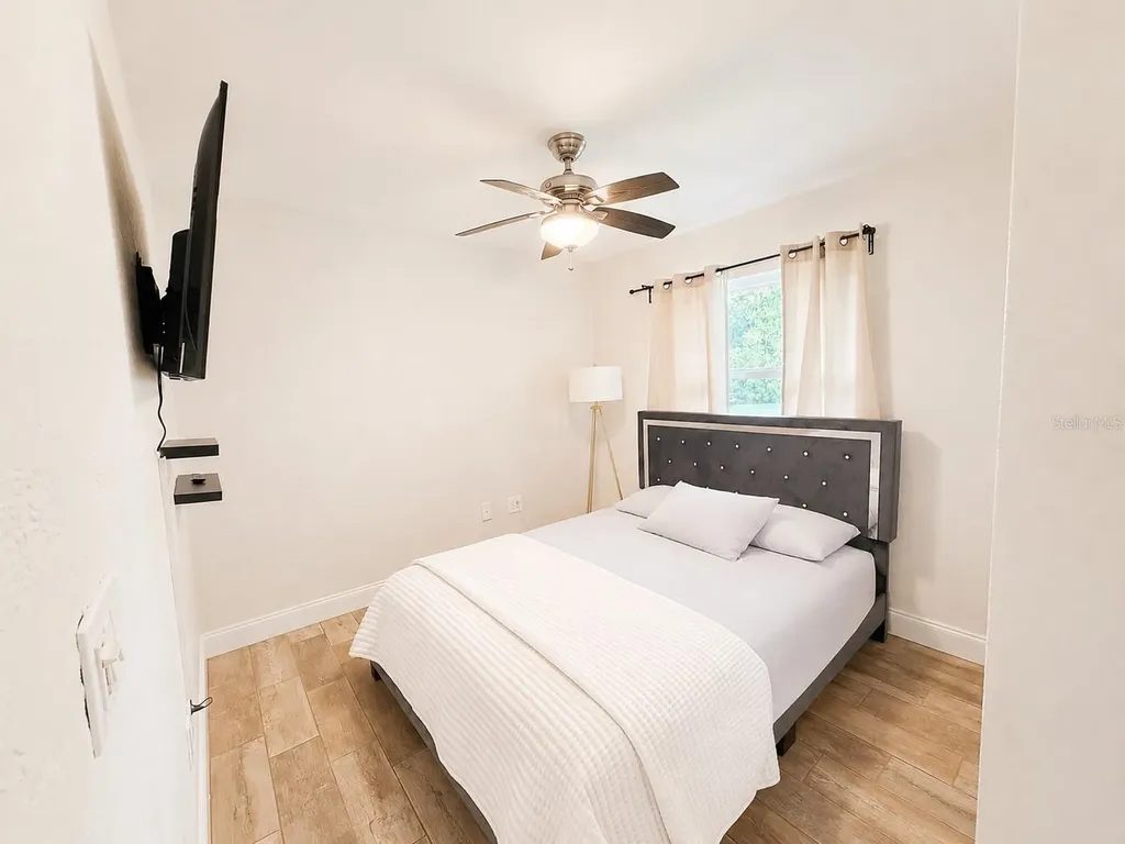 4820 Sunday Court Sarasota FL 34235