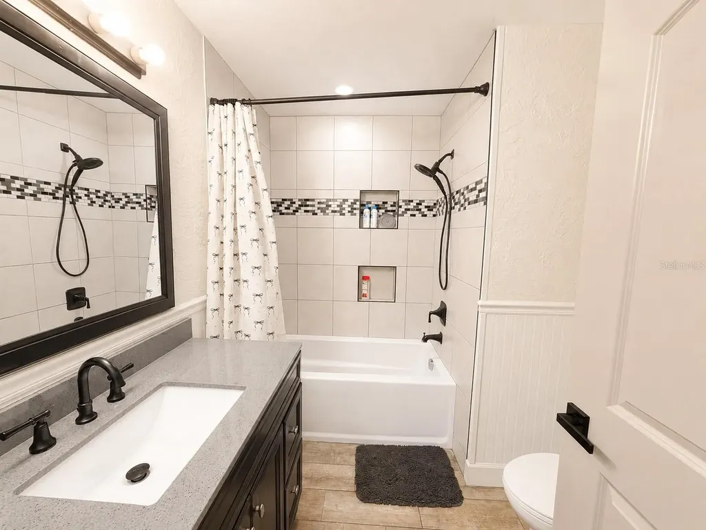 4820 Sunday Court Sarasota FL 34235