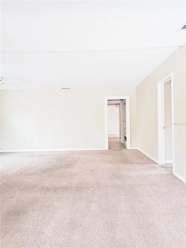 2657 Bayside Drive S St Petersburg FL 33705