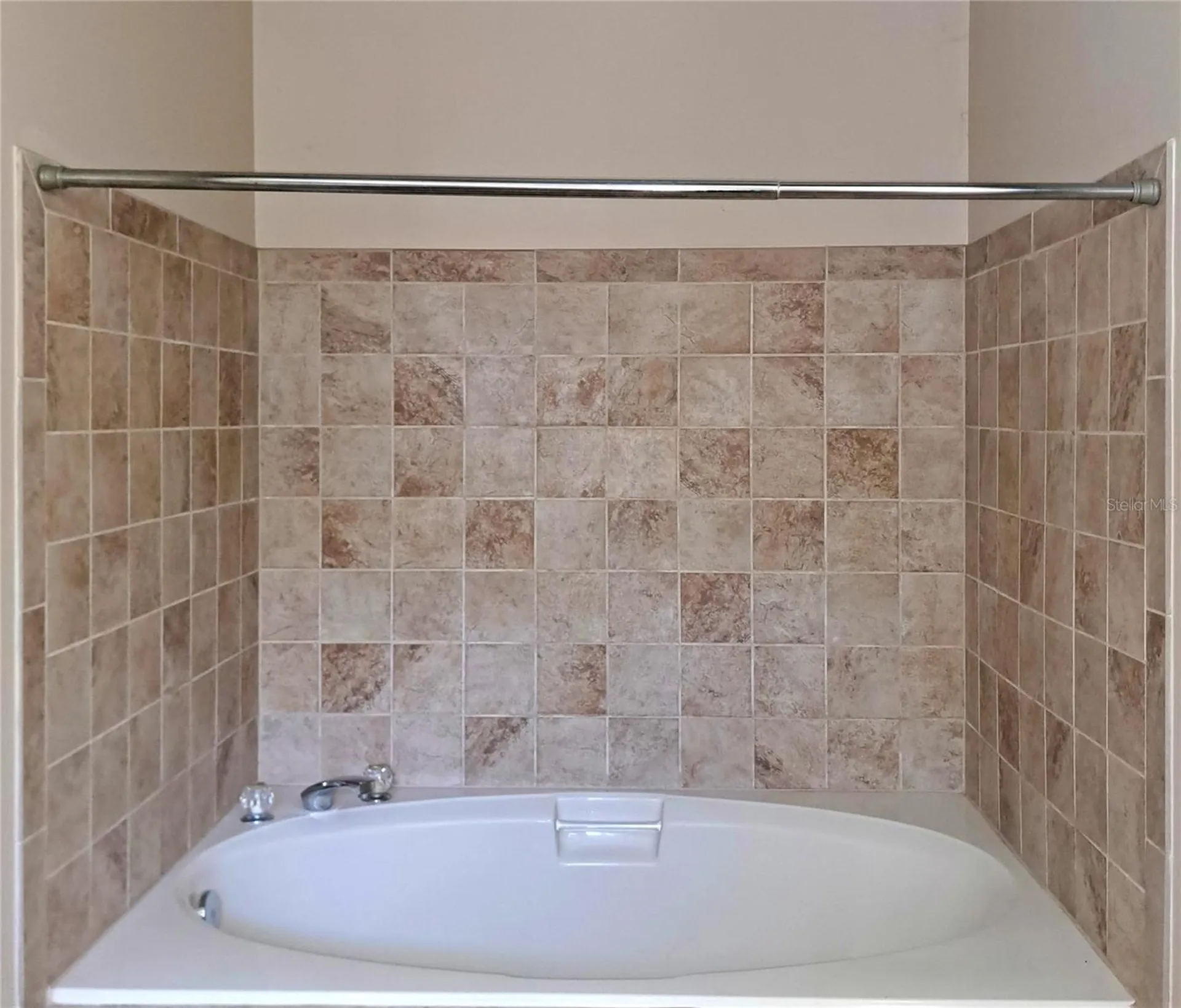 2657 Bayside Drive S St Petersburg FL 33705