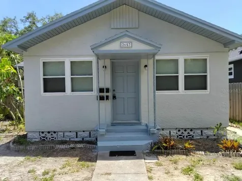 2657 Bayside Drive S St Petersburg FL 33705