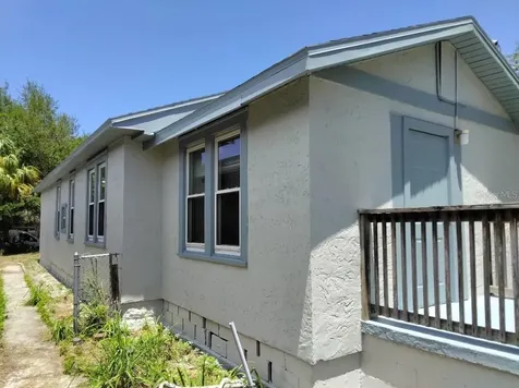 2657 Bayside Drive S St Petersburg FL 33705