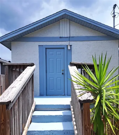 2657 Bayside Drive S St Petersburg FL 33705