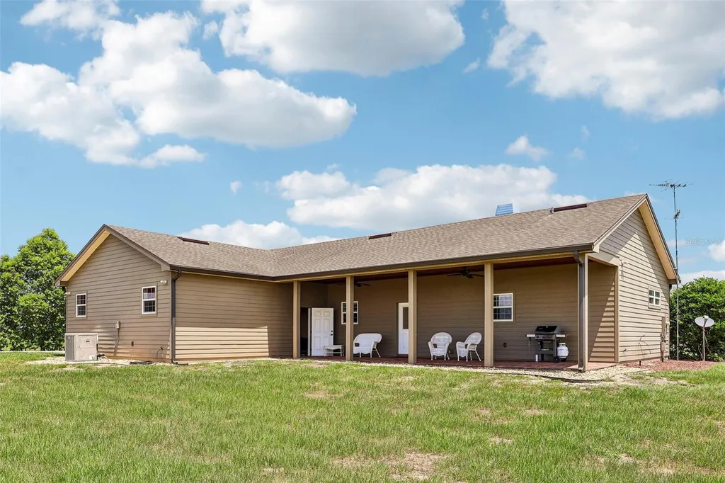3670 Lake Hatchineha Road Haines City FL 33844