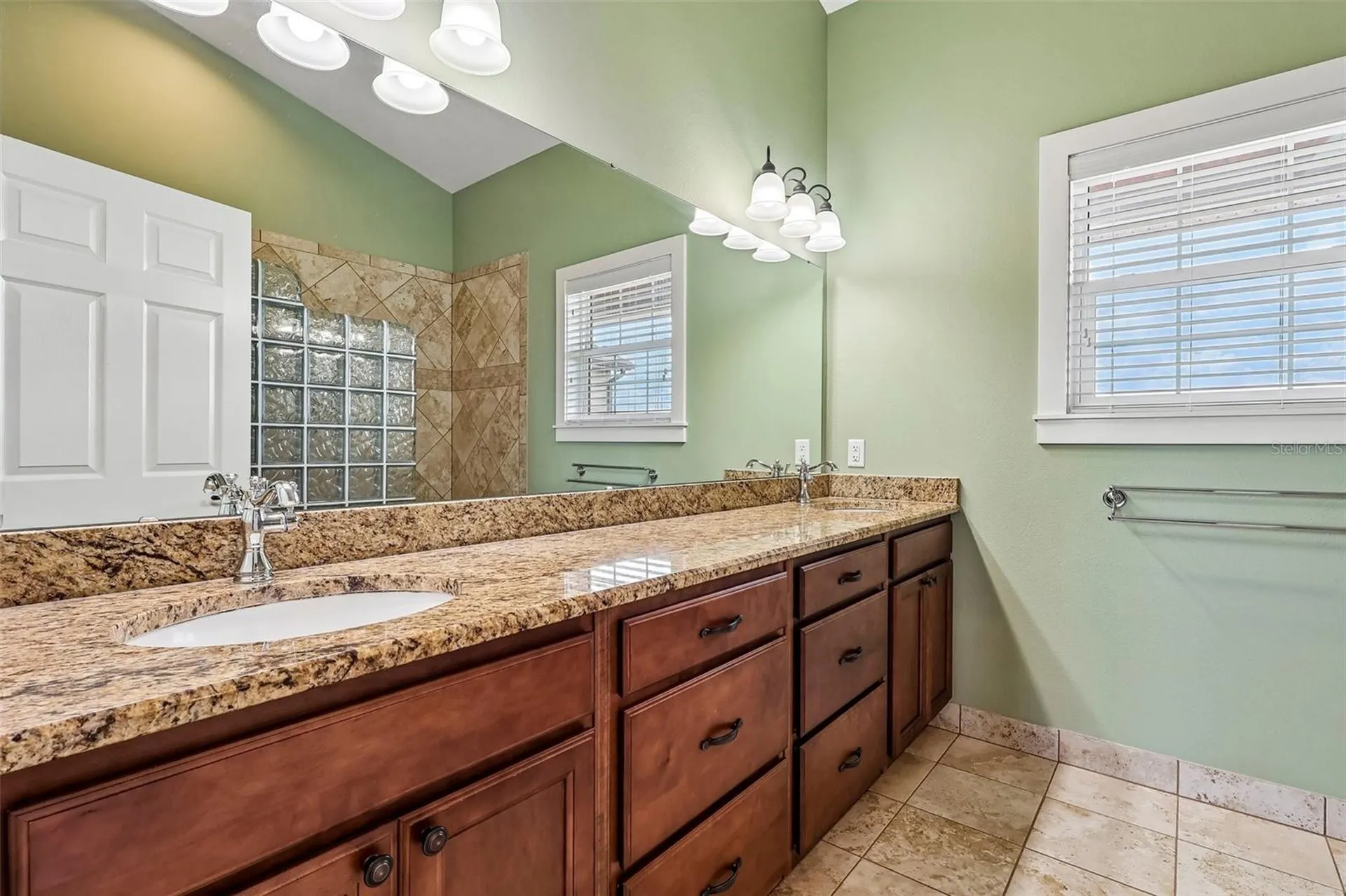 3670 Lake Hatchineha Road Haines City FL 33844