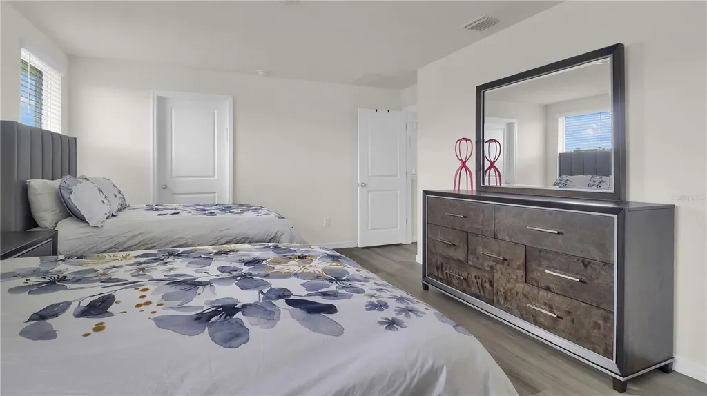 5546 Logan Cave Avenue Wimauma FL 33598