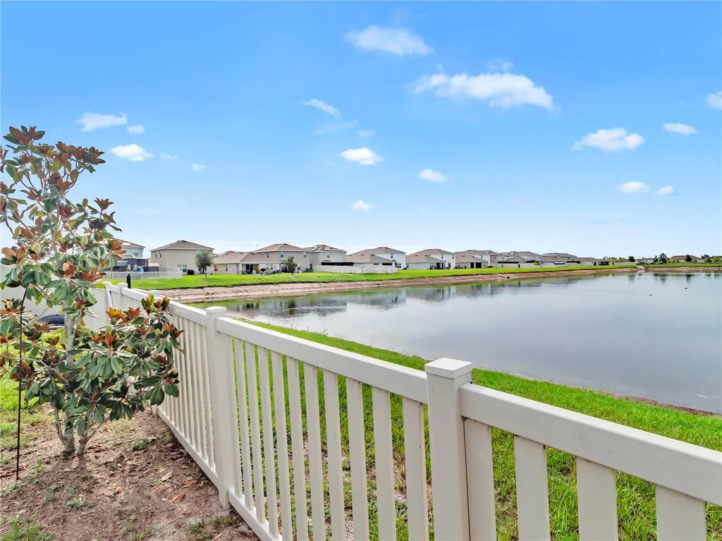 5546 Logan Cave Avenue Wimauma FL 33598
