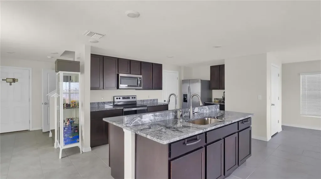 5546 Logan Cave Avenue Wimauma FL 33598