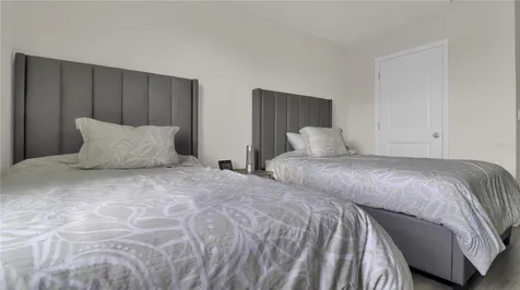 5546 Logan Cave Avenue Wimauma FL 33598
