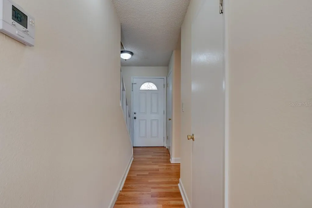 621 W Indiana Avenue Deland FL 32720