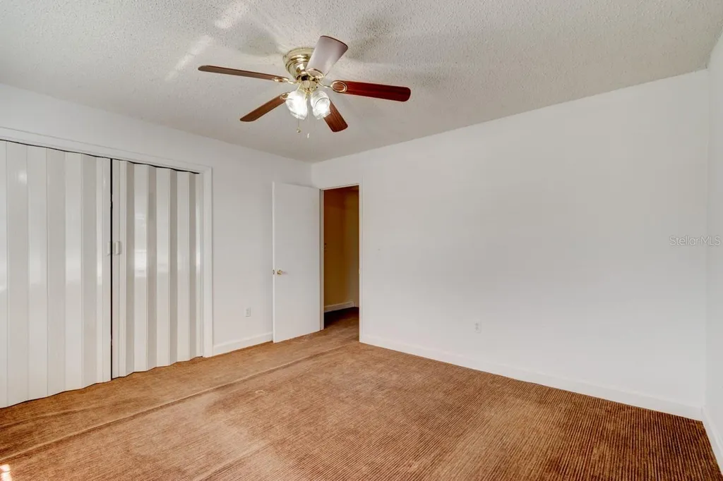 621 W Indiana Avenue Deland FL 32720