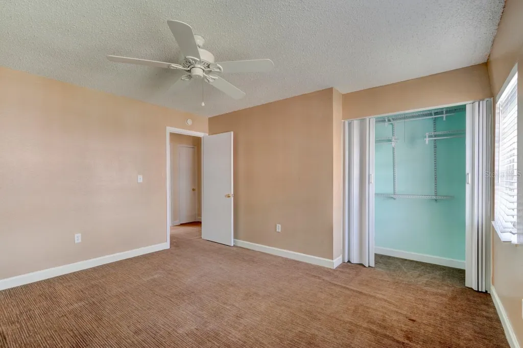621 W Indiana Avenue Deland FL 32720