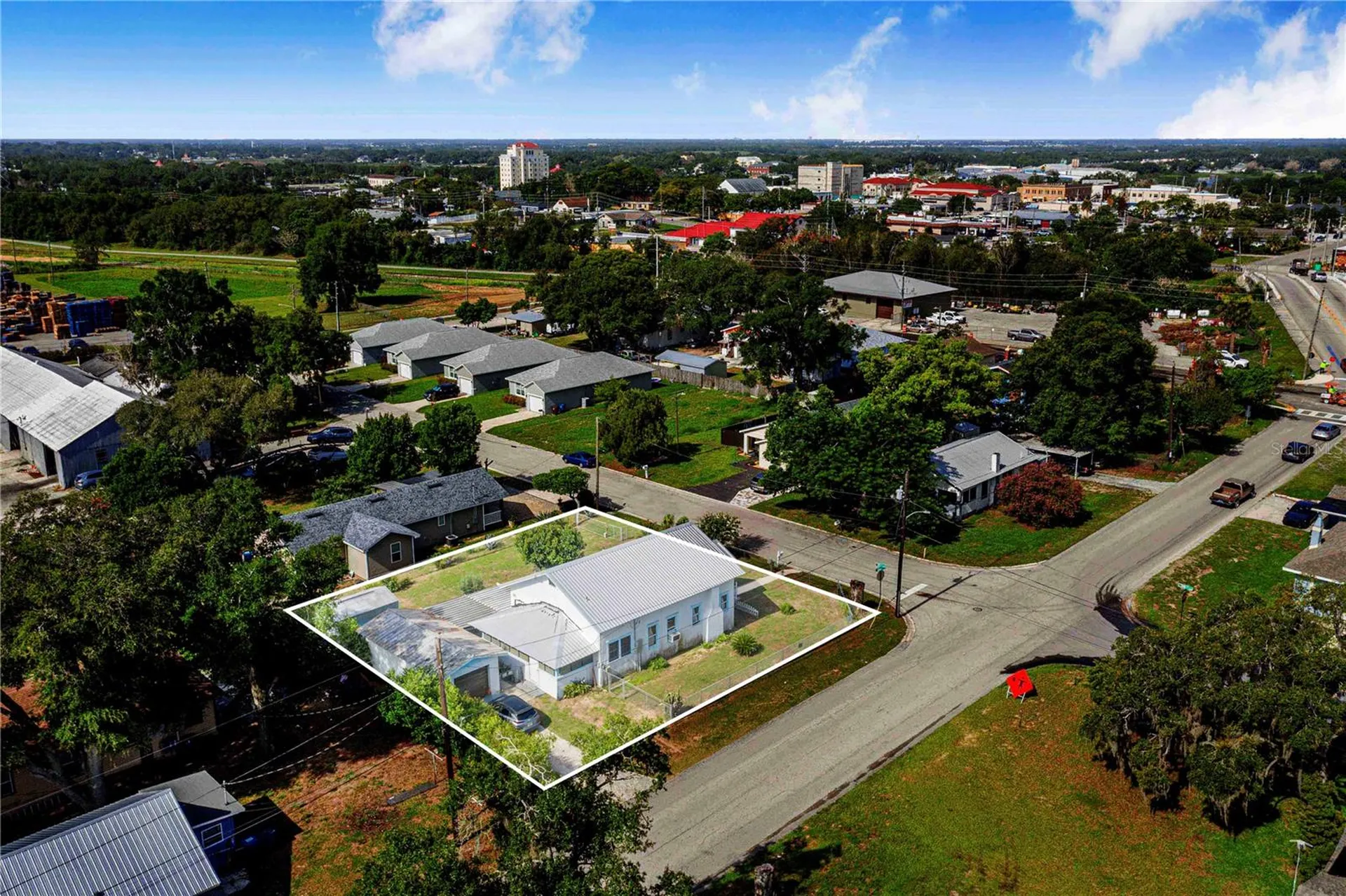 229 N 13th Street Haines City FL 33844