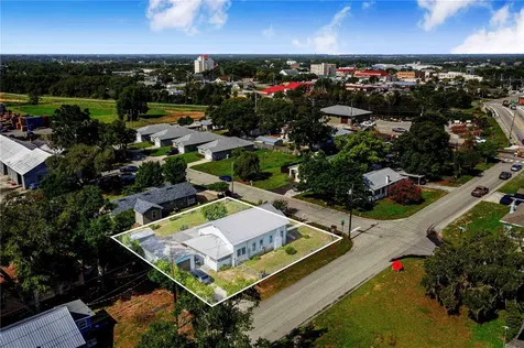 229 N 13th Street Haines City FL 33844