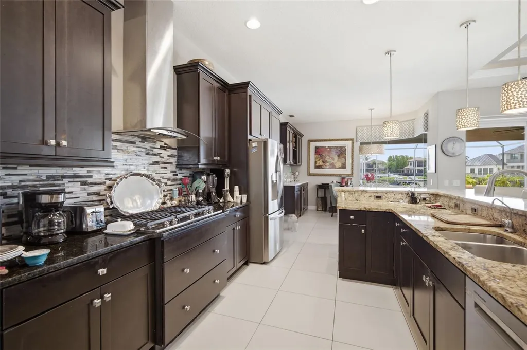 621 Regatta Way Bradenton FL 34208