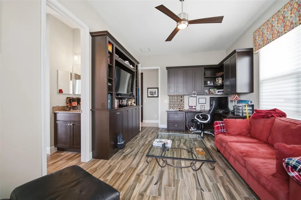 621 Regatta Way Bradenton FL 34208