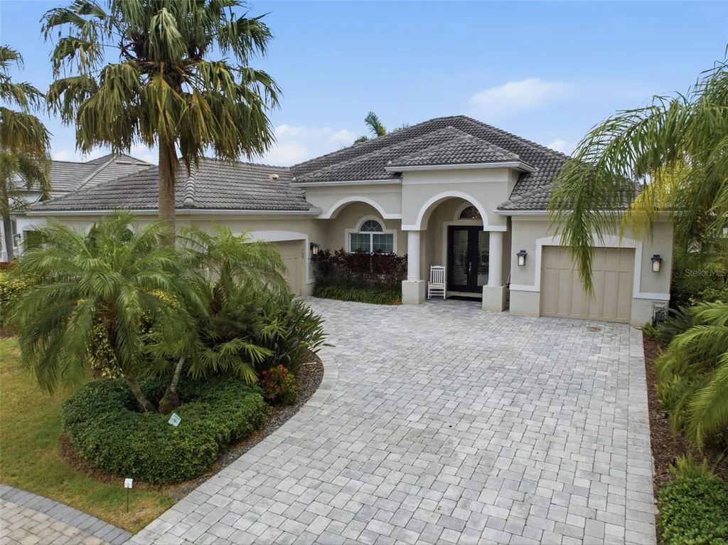 621 Regatta Way Bradenton FL 34208