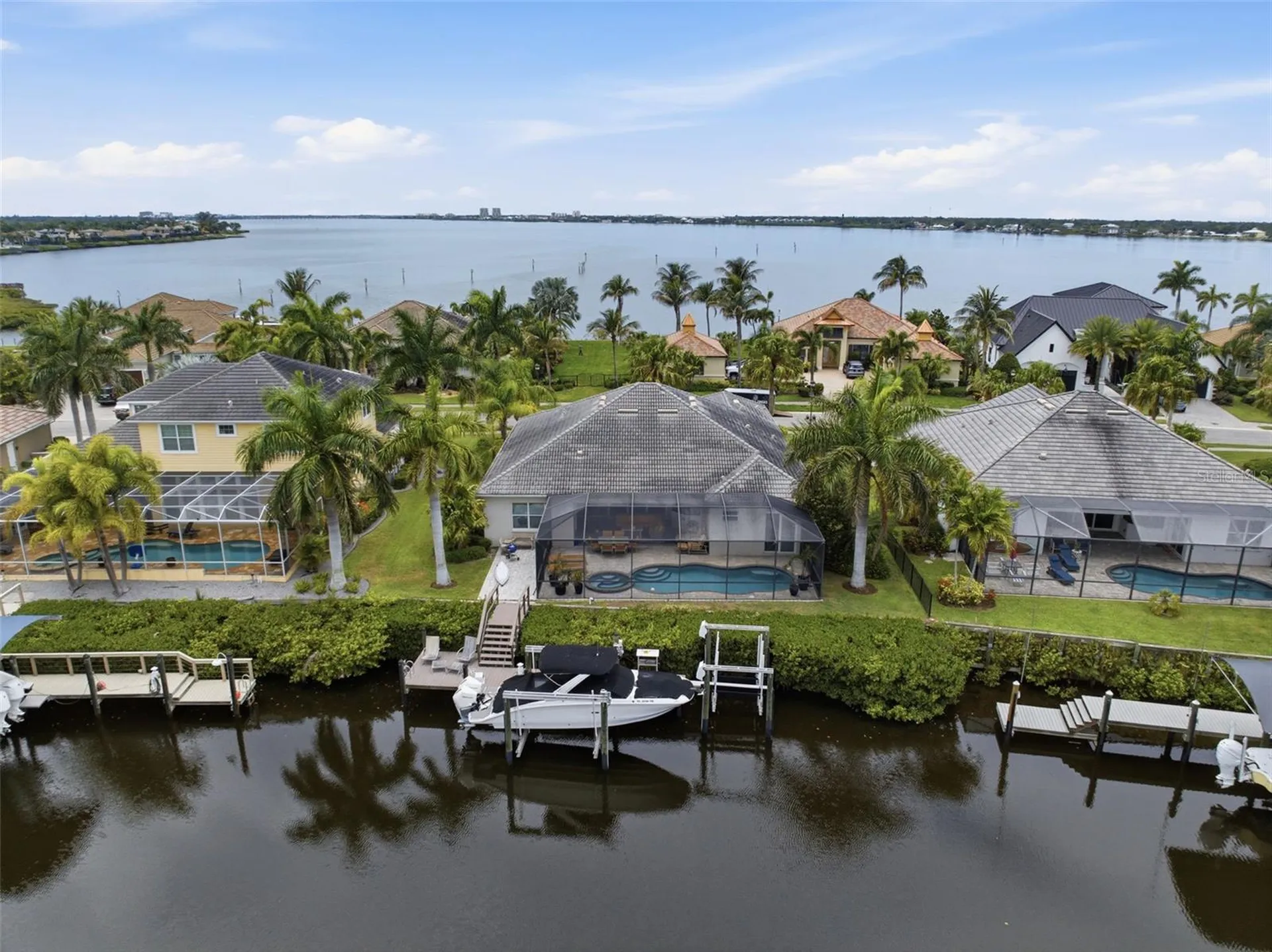 621 Regatta Way Bradenton FL 34208