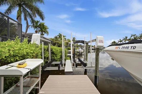 621 Regatta Way Bradenton FL 34208