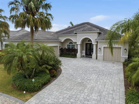 621 Regatta Way Bradenton FL 34208