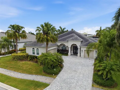 621 Regatta Way Bradenton FL 34208