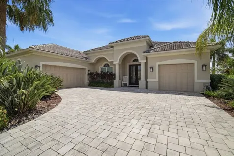 621 Regatta Way Bradenton FL 34208