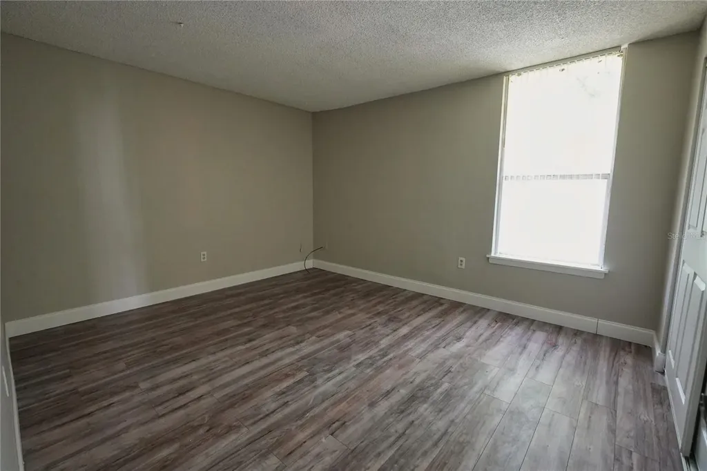 512 Orange Drive Altamonte Springs FL 32701
