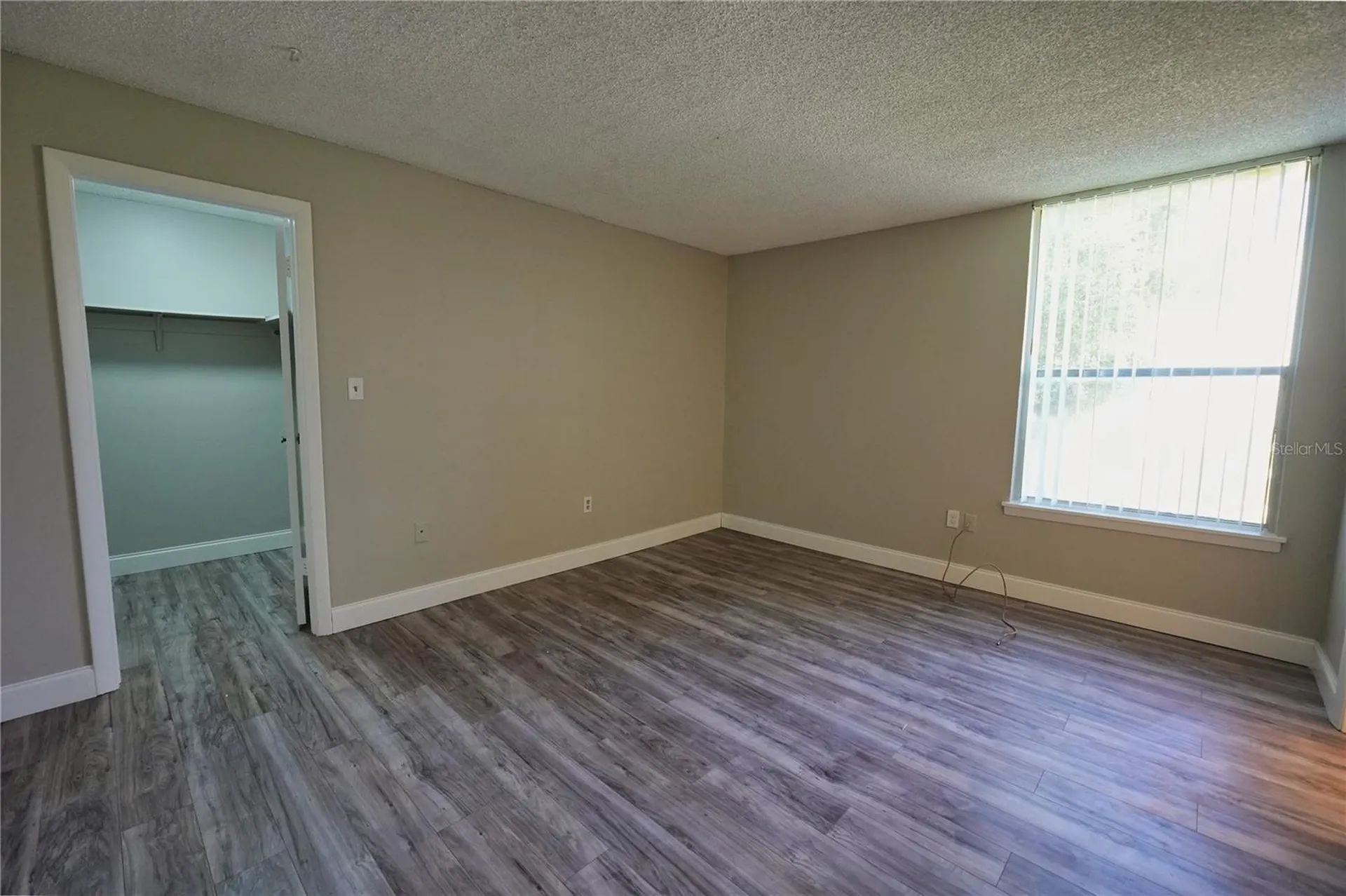 512 Orange Drive Altamonte Springs FL 32701