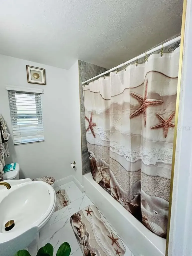 5101 Vinson Drive Tampa FL 33610