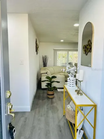 5101 Vinson Drive Tampa FL 33610