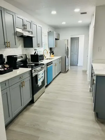 5101 Vinson Drive Tampa FL 33610