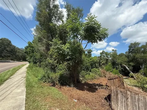 1693 8th Avenue Deland FL 32724
