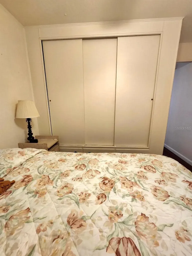 1715 Illinois Avenue Bradenton FL 34207