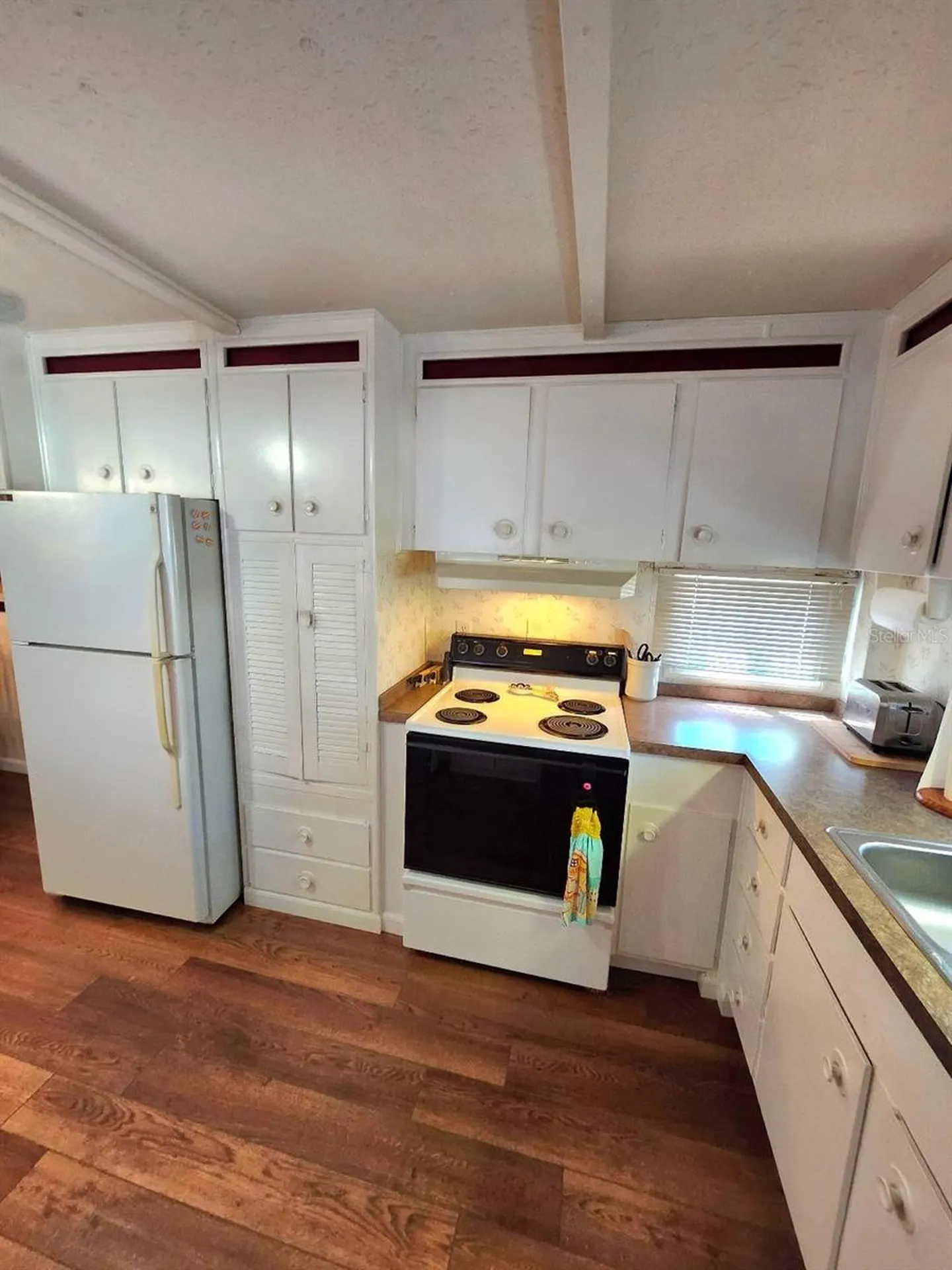 1715 Illinois Avenue Bradenton FL 34207