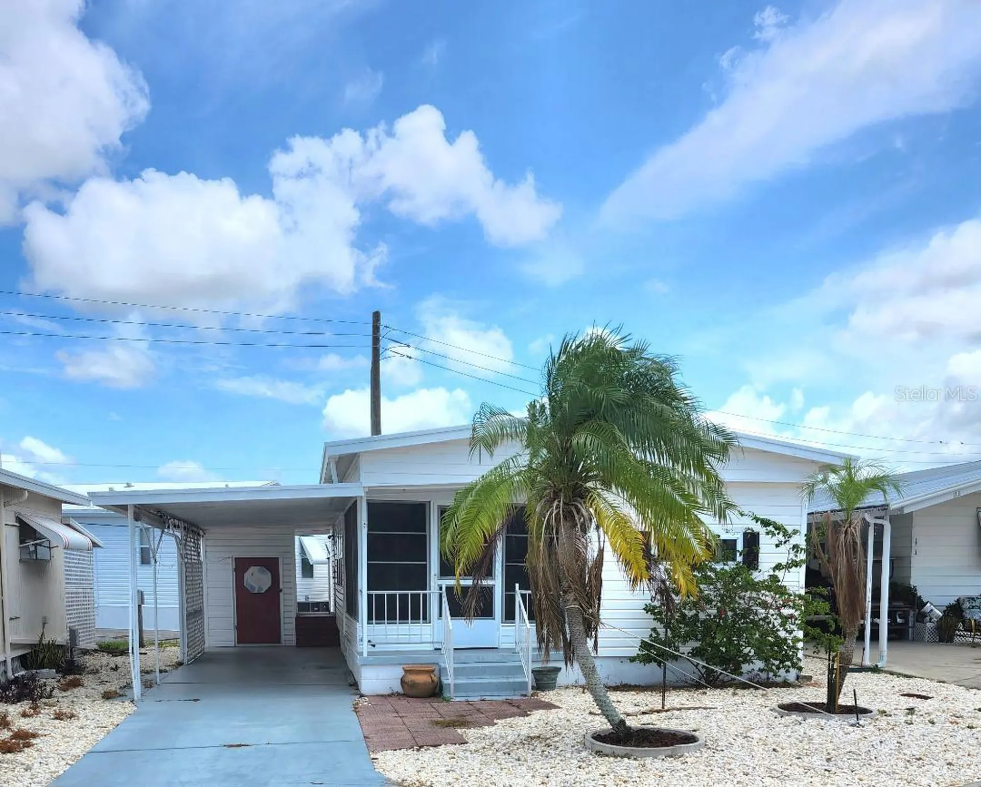 1715 Illinois Avenue Bradenton FL 34207