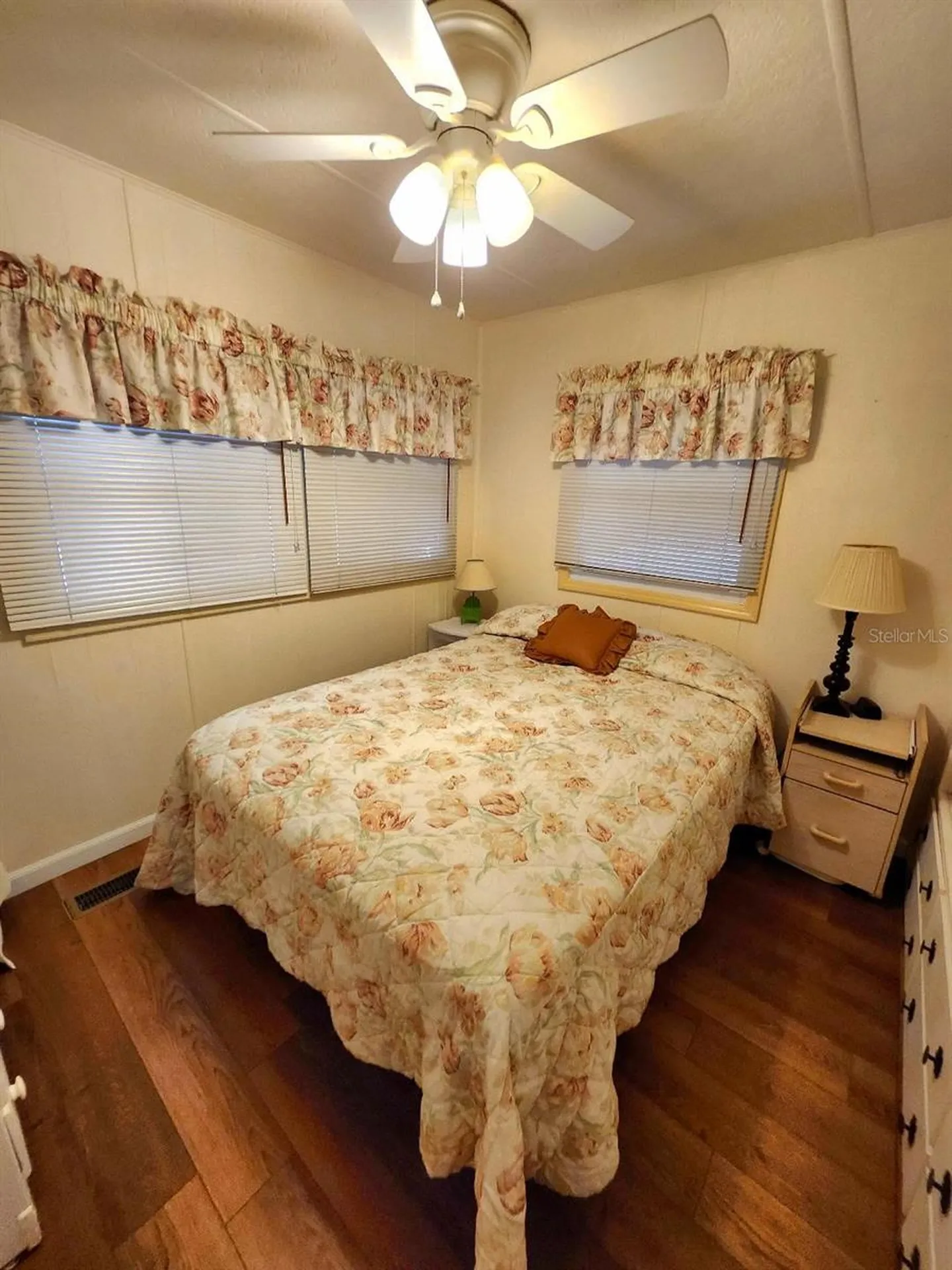 1715 Illinois Avenue Bradenton FL 34207