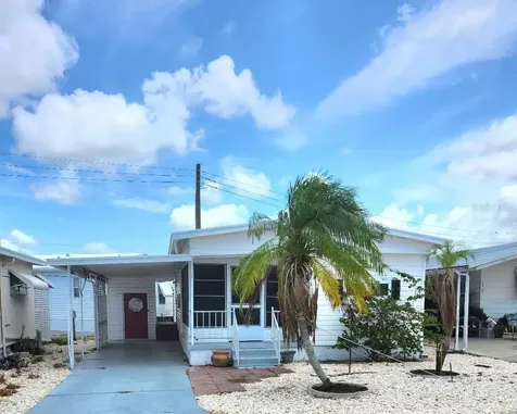1715 Illinois Avenue Bradenton FL 34207