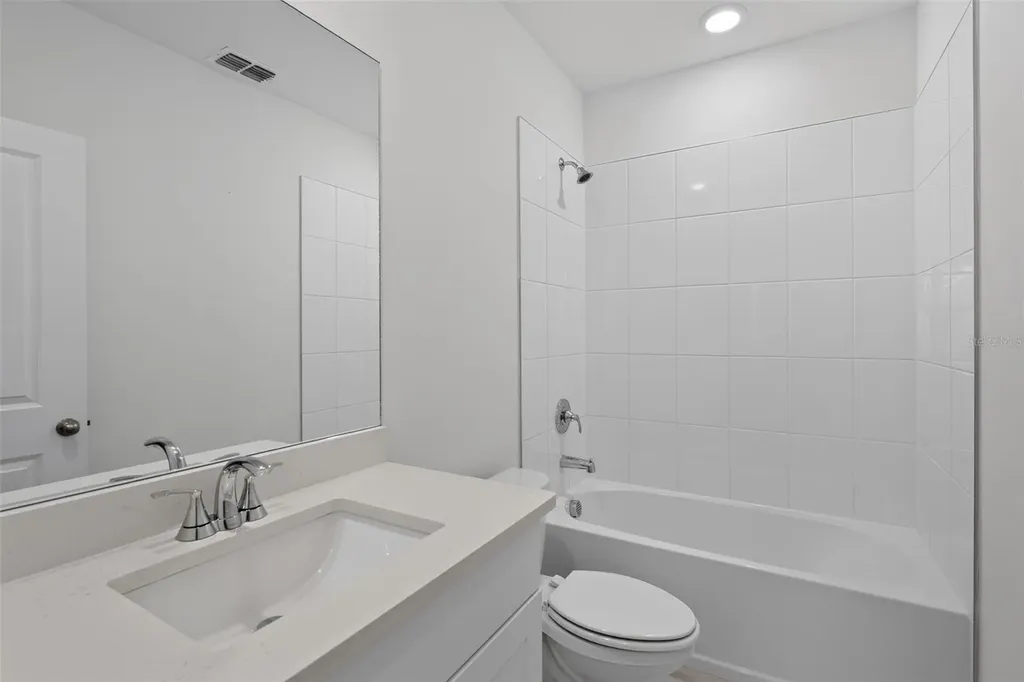 320 Lazy Shore Drive Nokomis FL 34275