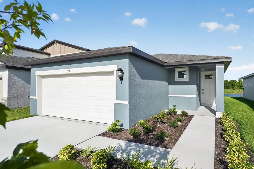 320 Lazy Shore Drive Nokomis FL 34275