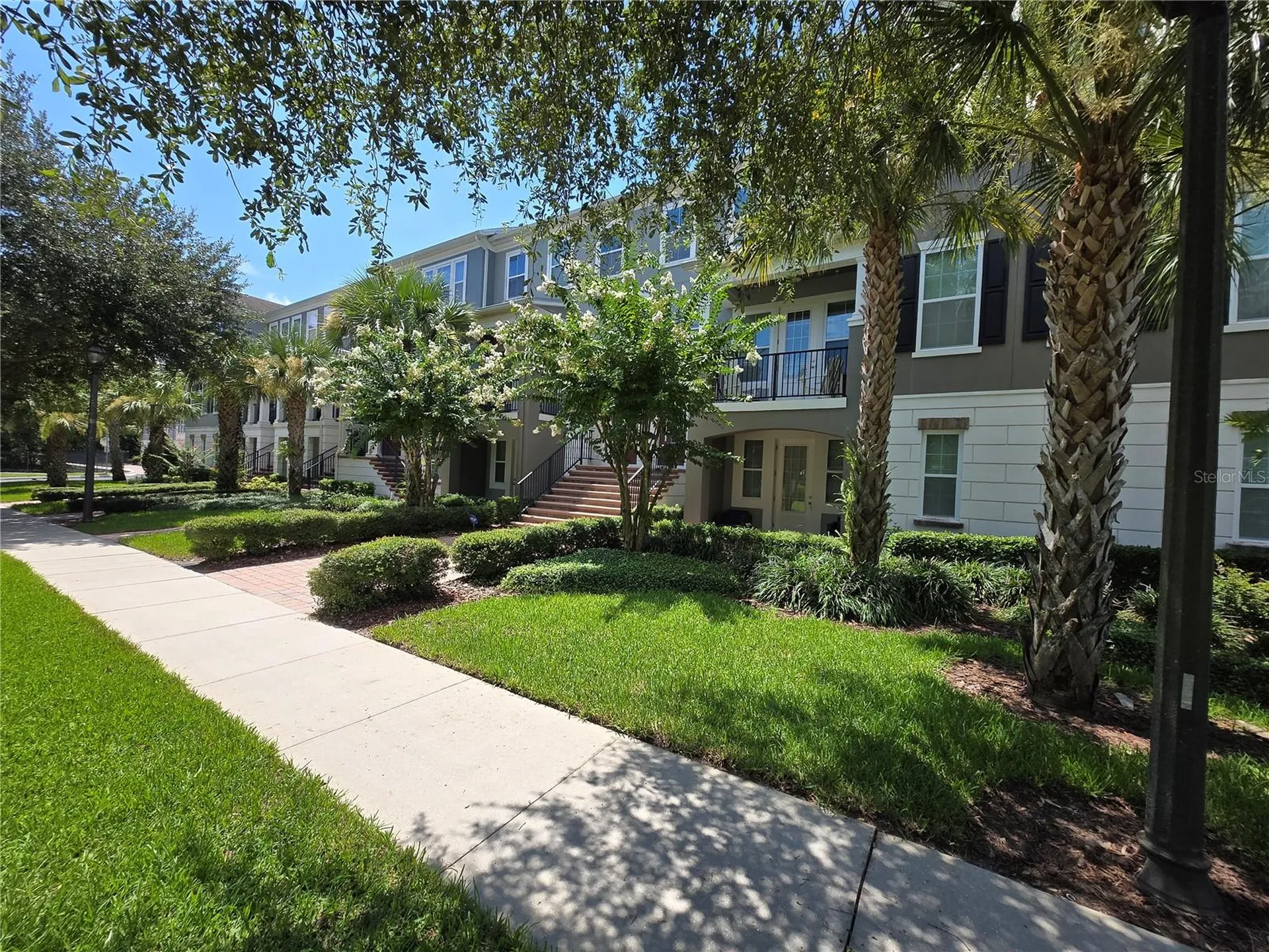 529 Lanark Court Orlando FL 32806