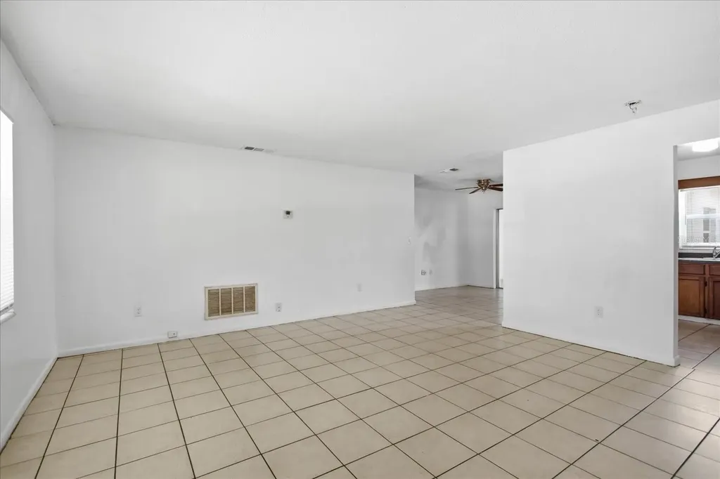 4817 Blarney Drive Orlando FL 32808