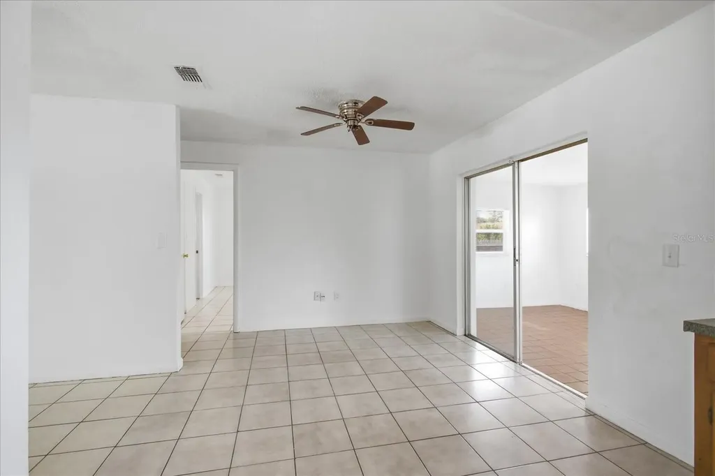4817 Blarney Drive Orlando FL 32808