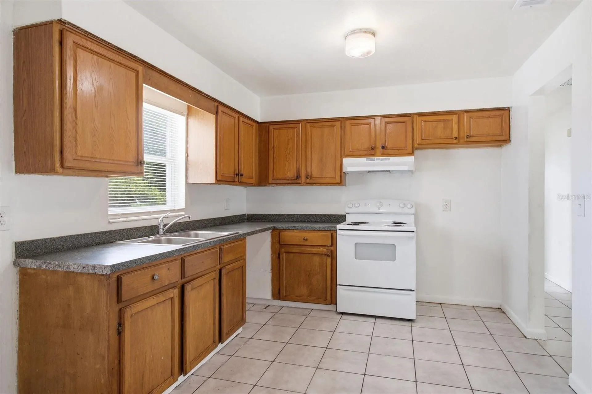 4817 Blarney Drive Orlando FL 32808