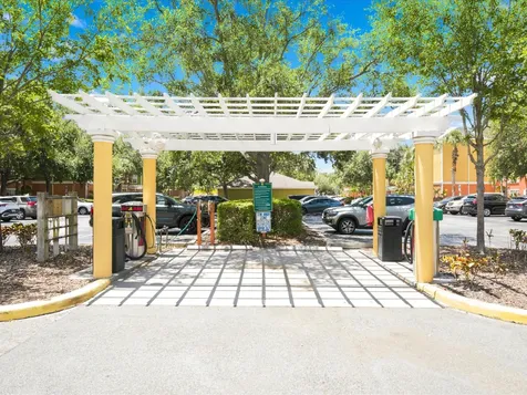 4207 S Dale Mabry Highway Tampa FL 33611
